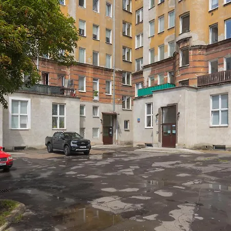 Chmielna Downtown Apartment By Bookinghost-3