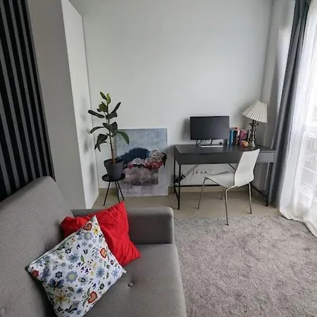 Relax Studio Centrum Lux Mattress-Bath-Netflix-3