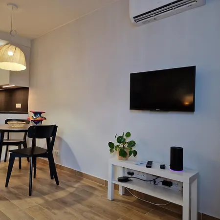 Bubble'S Apartment-3