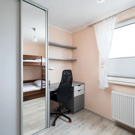Wawrzyszewska 2-Bedroom Apartment By Bookinghost-3