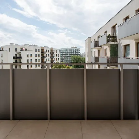 Wawrzyszewska 2-Bedroom Apartment By Bookinghost-2