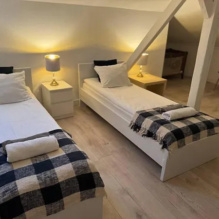 Chillout Apart 4 Bedrooms-3