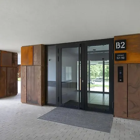 Żupnicza Elegant Apartment with Balcony Warsaw by Noclegi Renters-2
