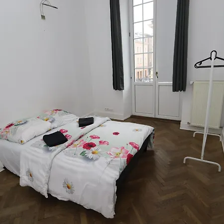 Fantastic Waw - Ns51 Room A-2