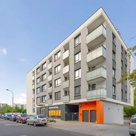 Wyjatkowy Apartament Z Parkingiem W Warszawie By Rent Like Home-3