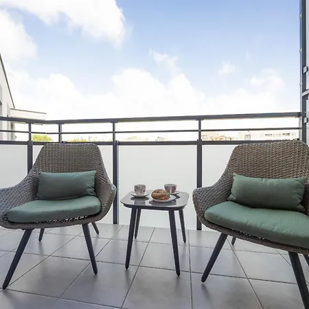 Wyjatkowy Apartament Z Parkingiem W Warszawie By Rent Like Home-2