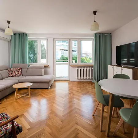 Metro Świętokrzyska City View Apartment-3