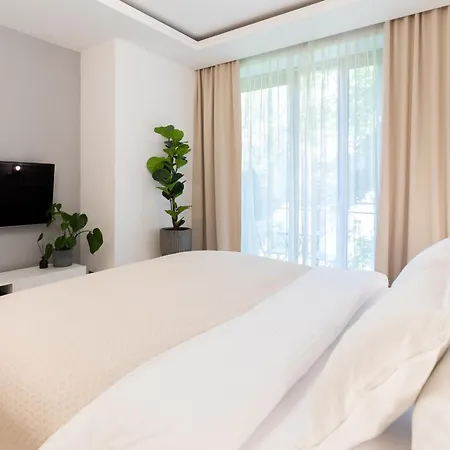 Plater Premium Apartments-3