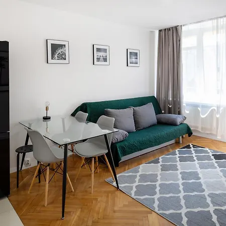 Corazziego Plac Bankowy Apartment-2