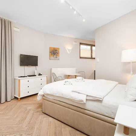 Apartament Solidarności by Your Freedom-2