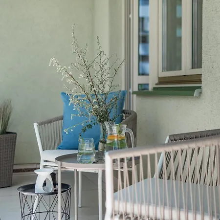 Apartament Mokotów -basen--3