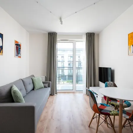 Praga Poludnie 2-Bedroom Apartment-2