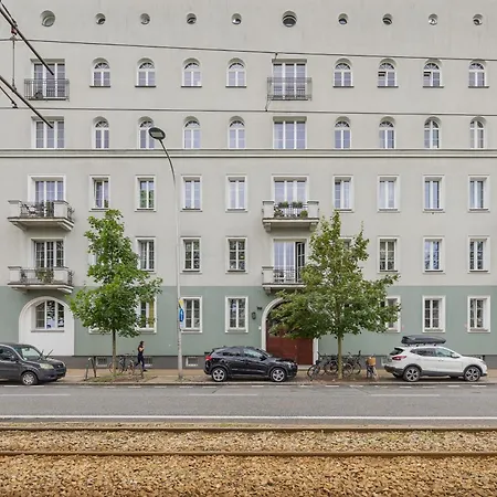 Spacious Filtry Apartment Near Pola Mokotowskie By Noclegi Renters-3