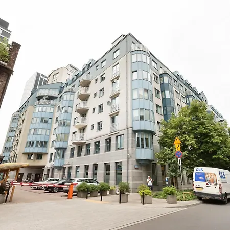 Wola Norblin Spacious Apartment By Bookinghost-2