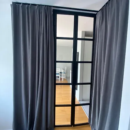 Apartment Wiatraczna-2
