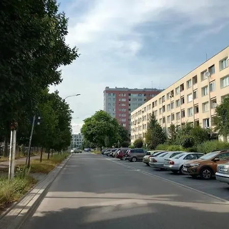 Saska Kępa! 3 pokojowy prywatny apartament, bezpłatny parking, wifi, centrum i stadion 15min - self check in-3