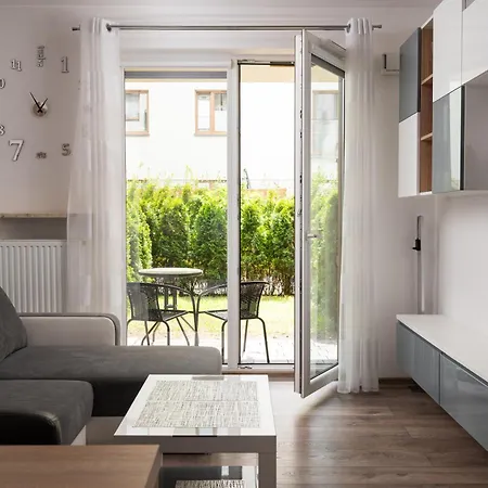 Metro Bemowo Apartment With Garden By Bookinghost-3