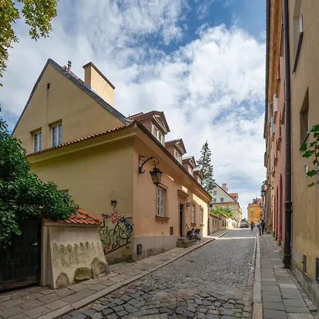 Warsaw Old Town Apt - Top Location, Workspace - By Rentujemy-3