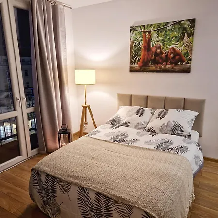 Central Hollidays Apartments-3