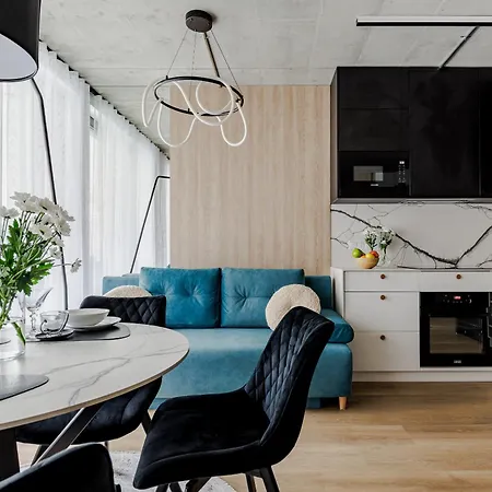 Apartment Emilii Plater-3