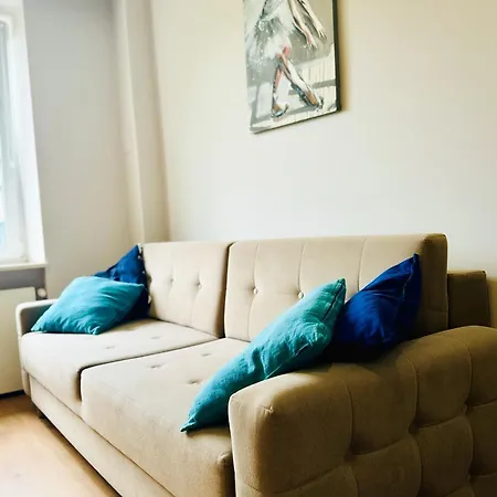 43m2 Apartament Saski- Blisko Starówki i Dworca Centralnego- Elektoralna 19a-3