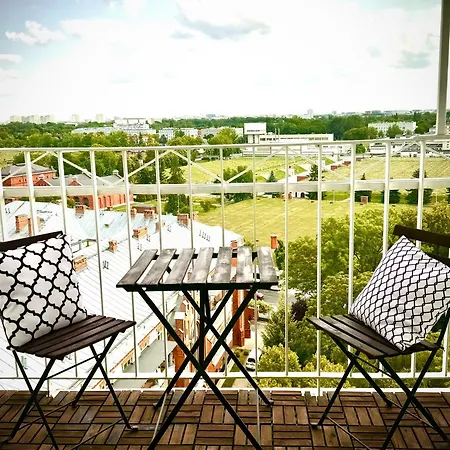 40 m2 Apartament City Centrum- 1km od Dworca Centralnego- Piękny Widok na Warszawę- Nowo grodzka-2