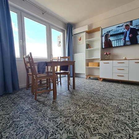 Apartament Wschodni z balkonem 4 osoby-3