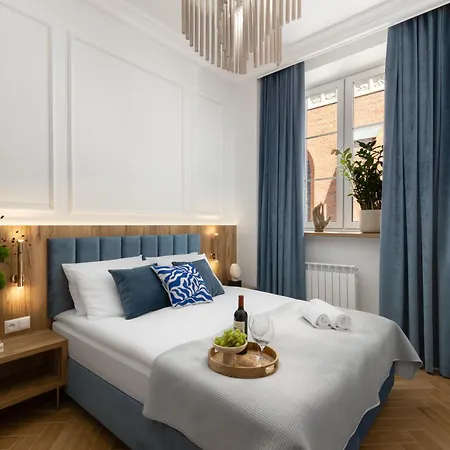 Movo Prestige Old Town Apartment-2