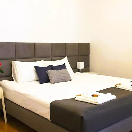 Vista Residence Airport - Free Underground Parking - Close To Airport - Self Check-In-3