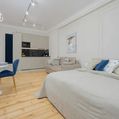 Elegant Apartments Grojecka In Warsaw By Noclegi Renters-3