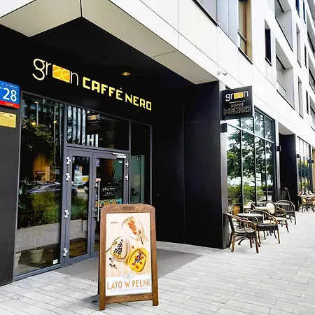 Vista Residence Spire- Free Underground Parking - City Center - Self Check-In-3