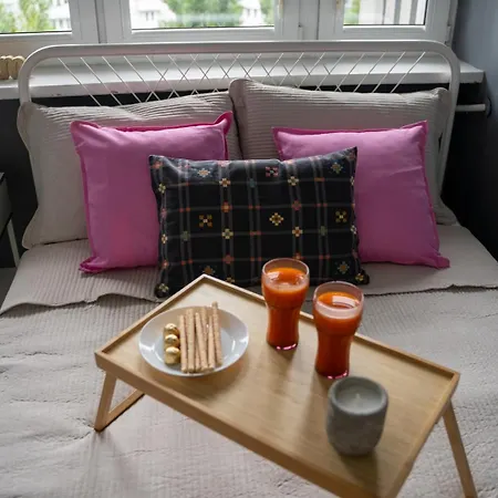 Warsaw Powisle Apartment - 8Th Floor With Balcony - By Rentujemy-2
