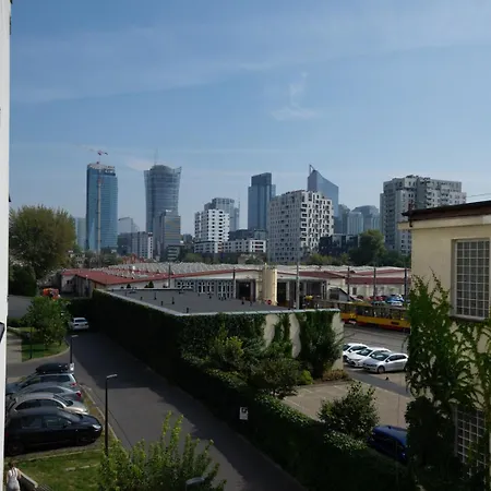 Skierniewicka Apt - Parking, Workspace, Balcony - By Rentujemy-3