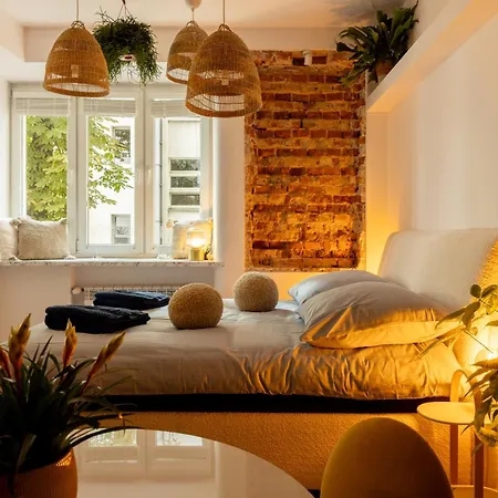 Cozy Studio Poznanska Downtown Quiet-2