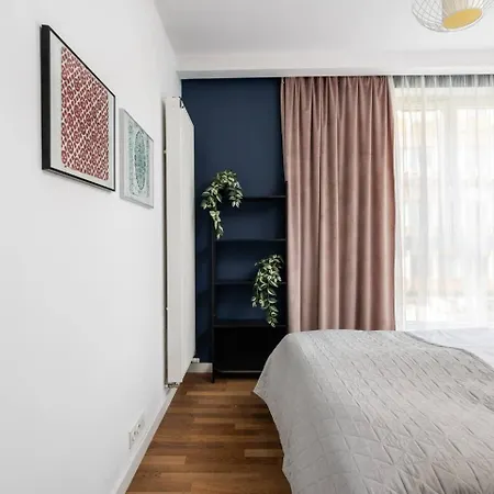 Apricot 3 Room Apartment Mokotow Ac&Parking-2