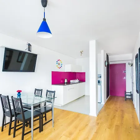 Super Central Chmielna Str Apt Super View-3