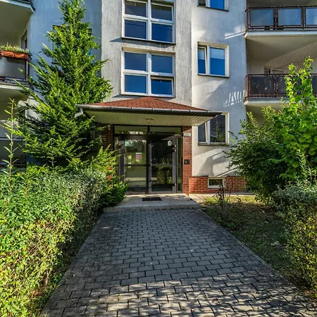 Warsaw Ochota Studio - Park, Bus&Trains Nearby - By Rentujemy-2