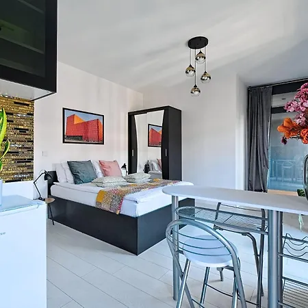 UrbanNest_Krochmalna-3