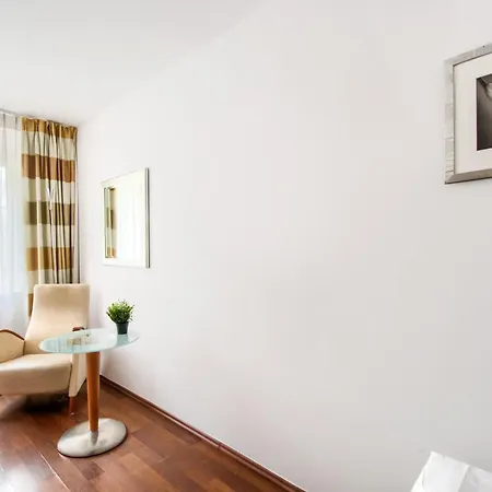 404 Rooms Zamiany Ursynow-3