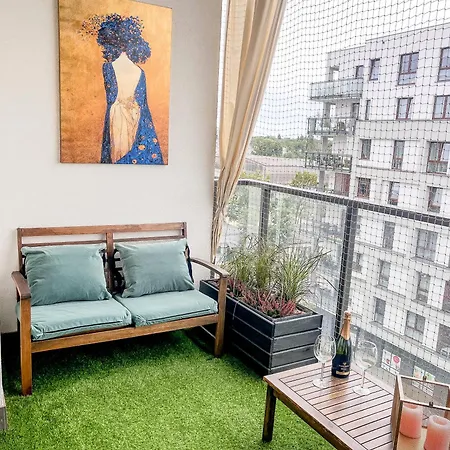 Lake Park Apartament With Free Parking Airport Netflix-2