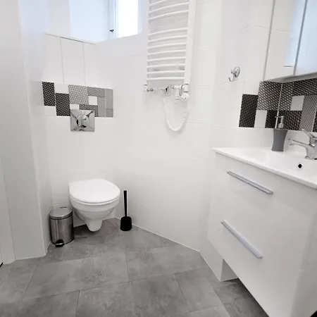 Lovely Hoza Str Studio Super Central Location-2