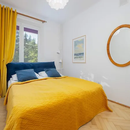 Exceptional Apartment For 4 People By Noclegi Renters-2