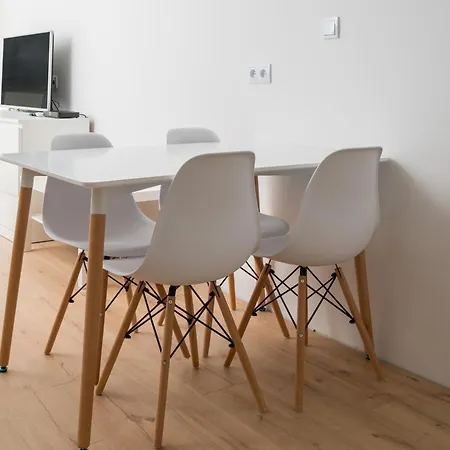 Comfort City Modern Studio By Bookinghost-2