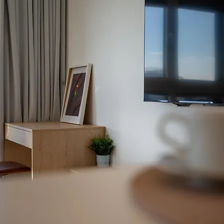 Central House Apartments-3