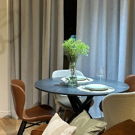 Stunning 2Bed With Terrace And Parking-3