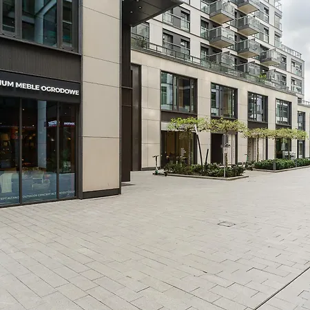 Beautiful Apartment With Parking In Mennica Residence-3