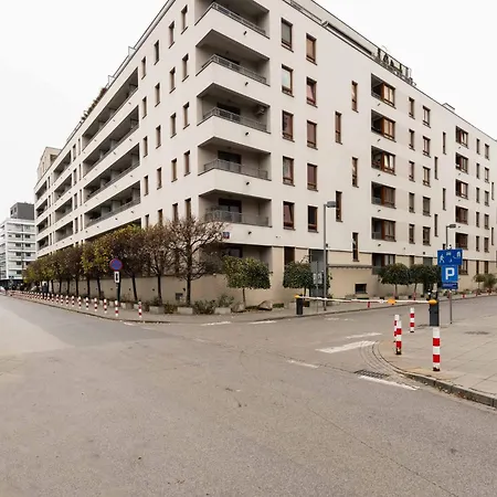 Urban Blue 2 Bedroom Apartment Wola-2