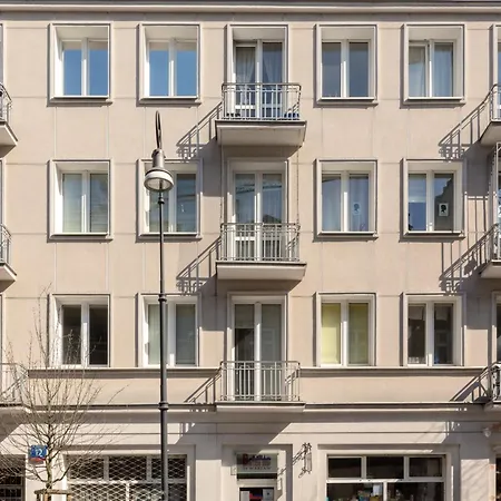 Central Apartment Emilii Plater By Noclegi Renters-2