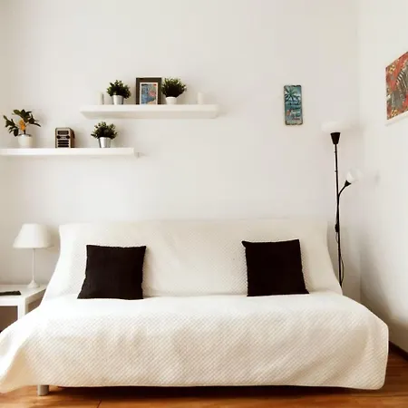Cozy Studio at Plac Konstytucji-3
