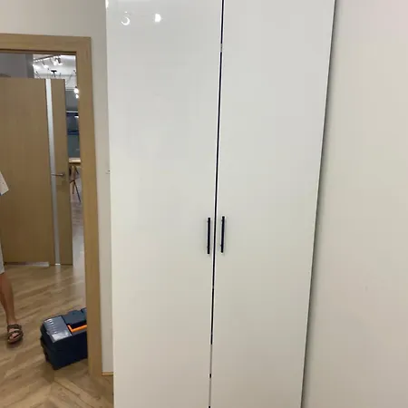 Centre Airport Boutique Designer Bath, 3-4 Days Best Offer, Kitchen, Balkony, Aircon-3